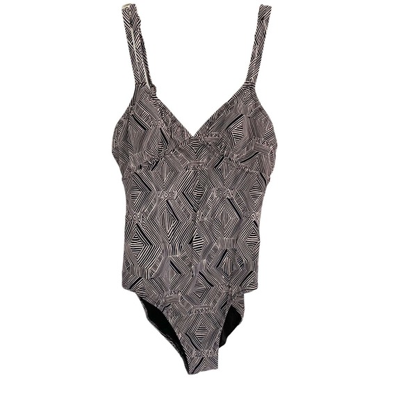 Garnet Hill Tribal Woman's One Piece Swimsuit Black & Beige Size 06 - Picture 1 of 9